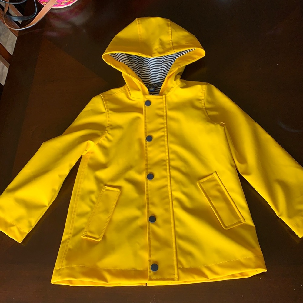 Rain coat